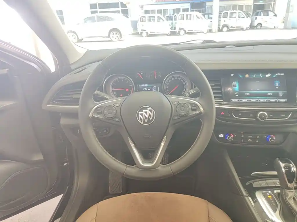 Buick Regal 2019 — фото 11
