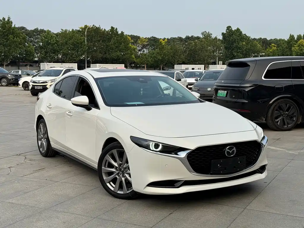 Mazda 3 Angkesela 2020