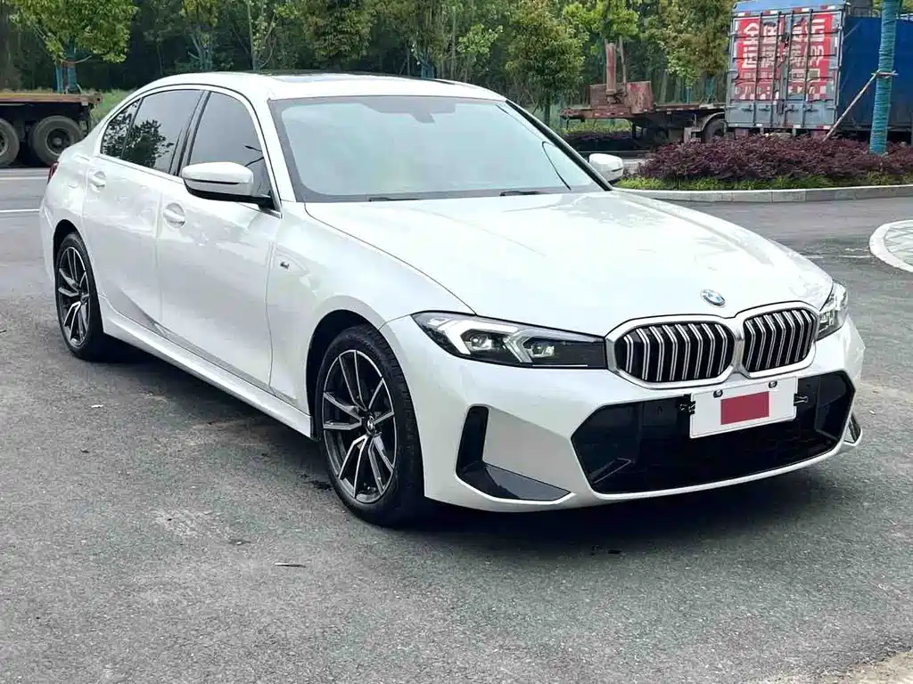 BMW 3 Series 2023