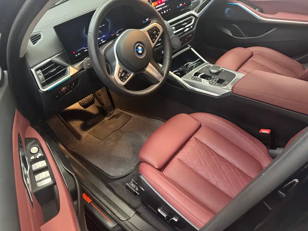 BMW i3 2024