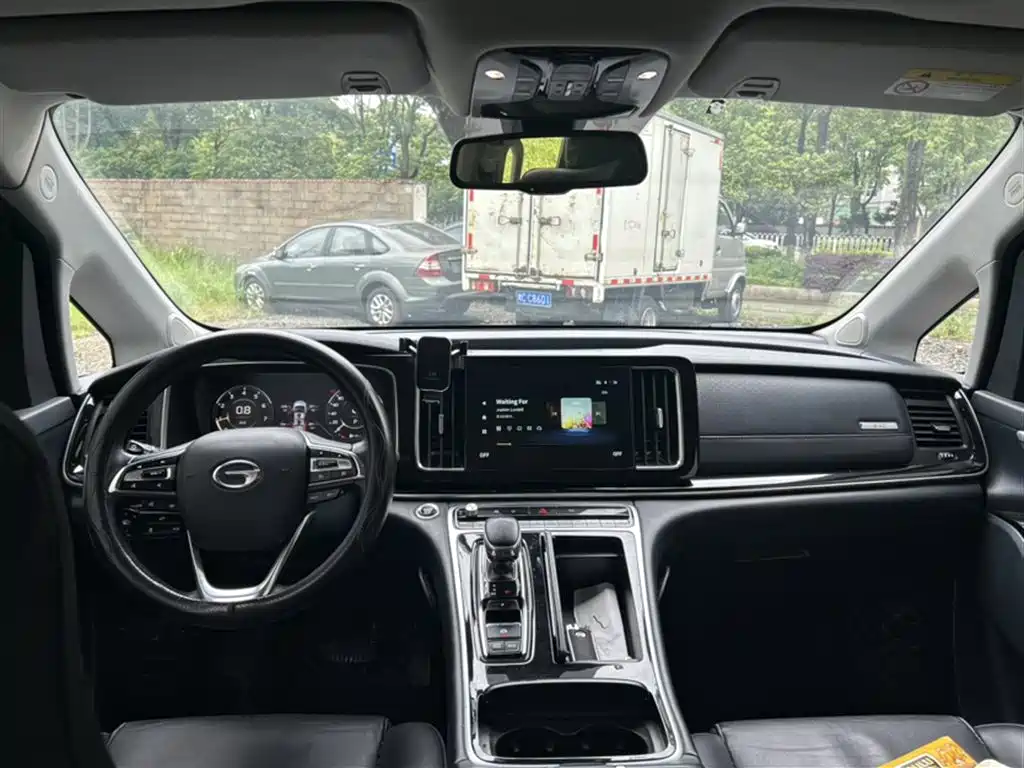 GAC Motor Trumpchi M8 2022 — фото 16
