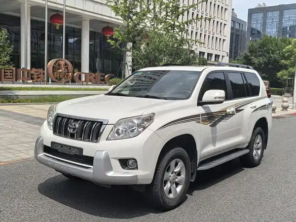 Toyota Prado 2013