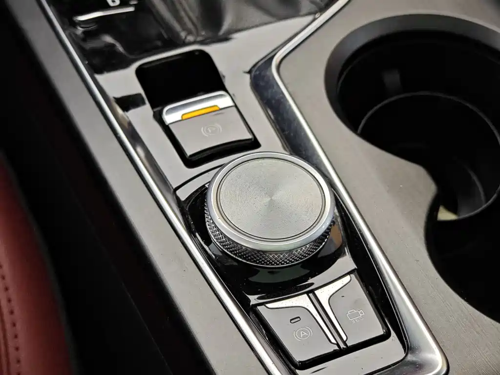 Changan CS75 PLUS 2020 — фото 18