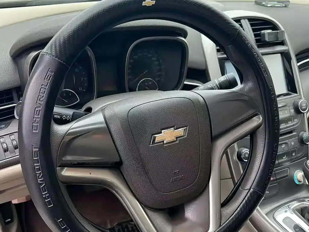 Chevrolet Malibu 2015 — фото 11