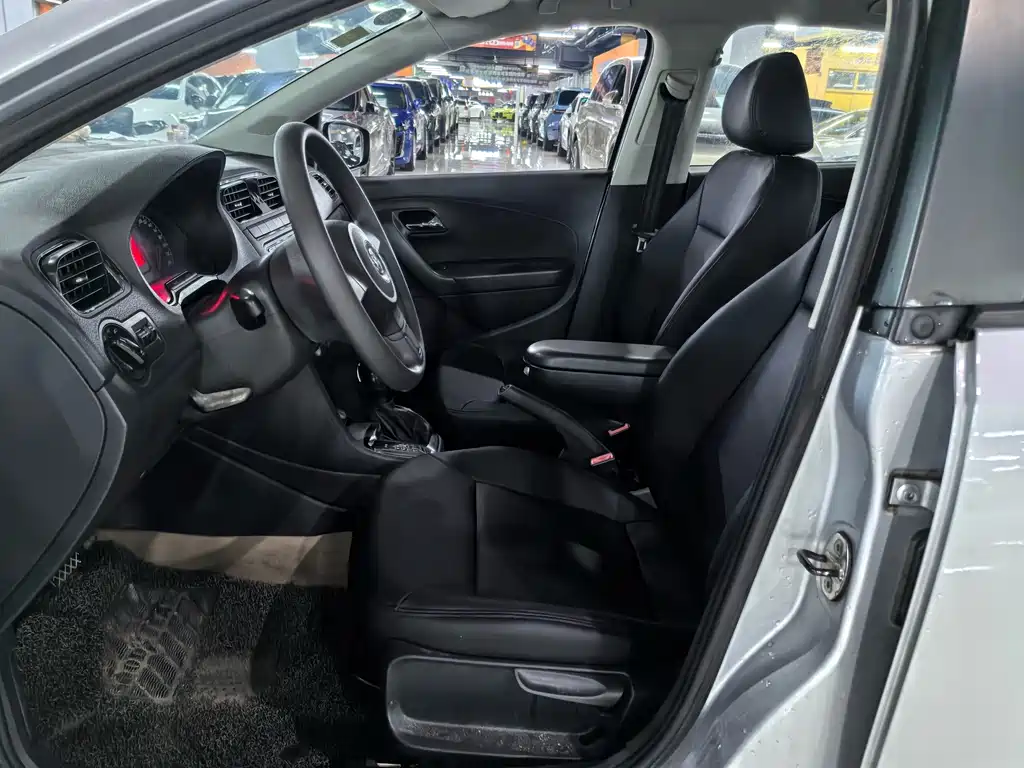 Volkswagen Polo 2013