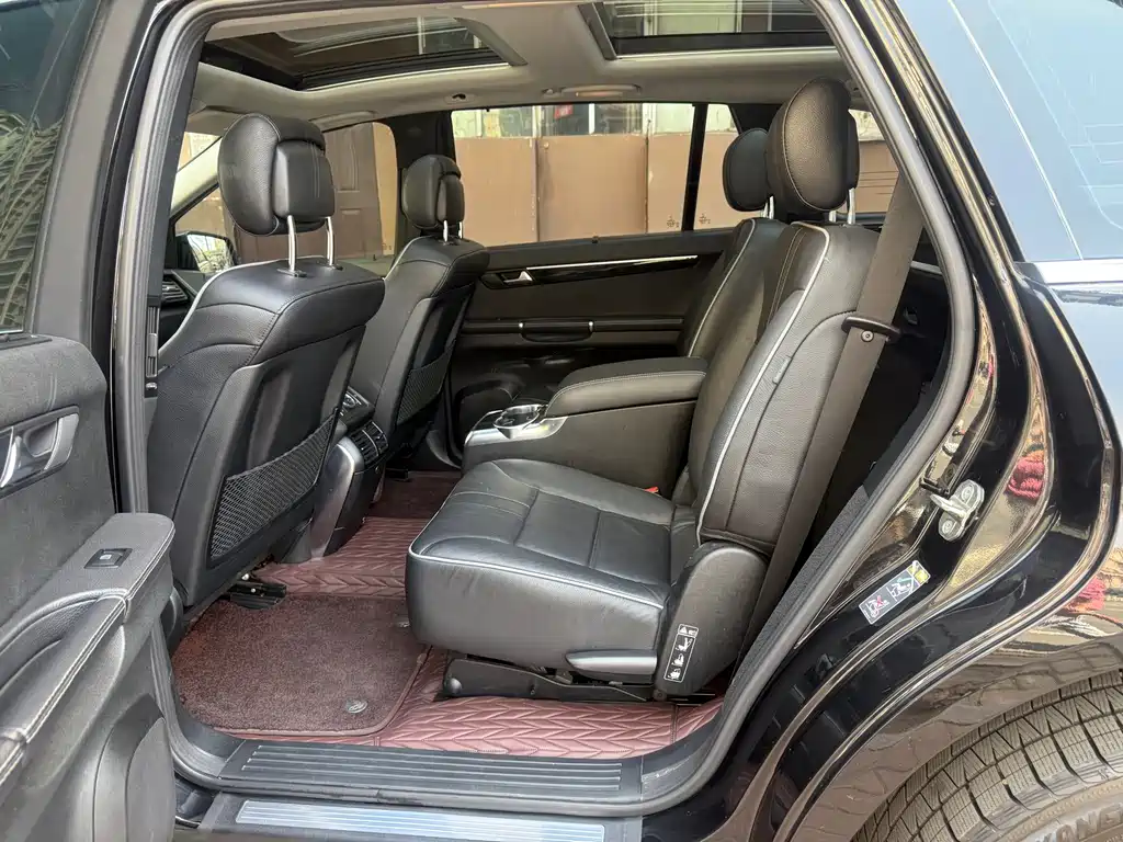 Mercedes-Benz R-Class 2015 — фото 18