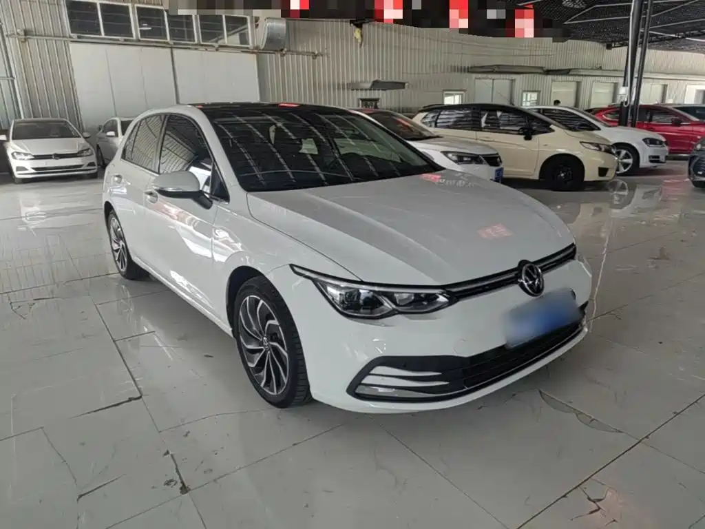 Volkswagen Golf 2021