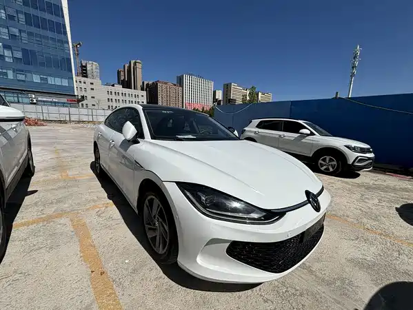 Volkswagen Lamando 2023