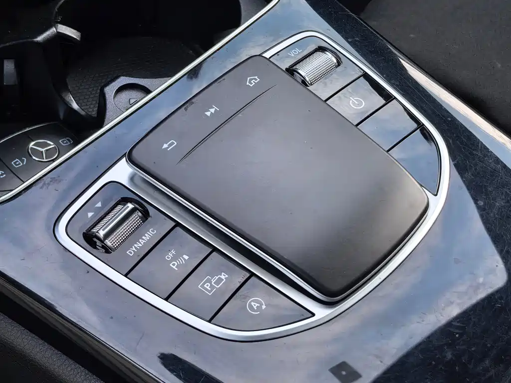 Mercedes-Benz C-Class 2021 — фото 16