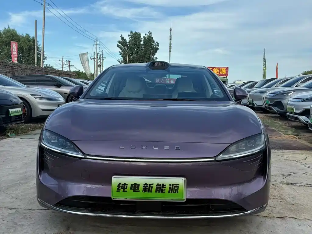 Luxeed Zhijie S7 2024