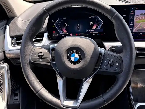 BMW X2 2025