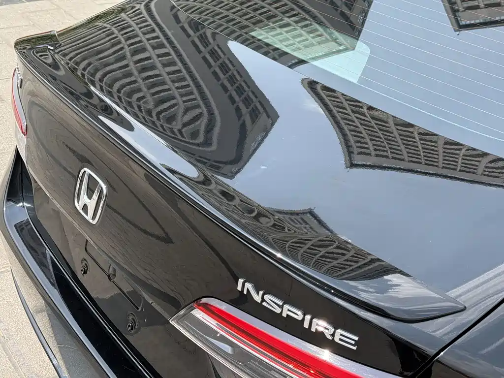 Honda Inspire 2025 — фото 40