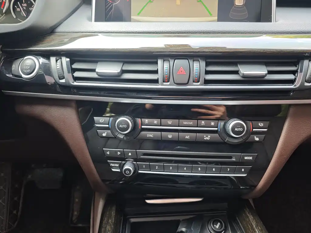 BMW X5 2015 — фото 13