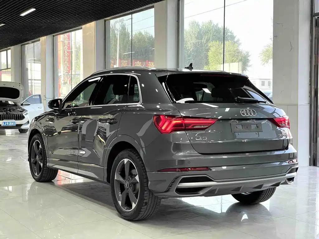 Audi Q3 2022