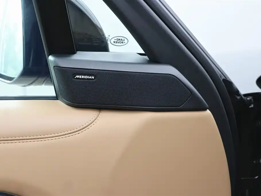 Land Rover Range Rover 2024 — фото 11