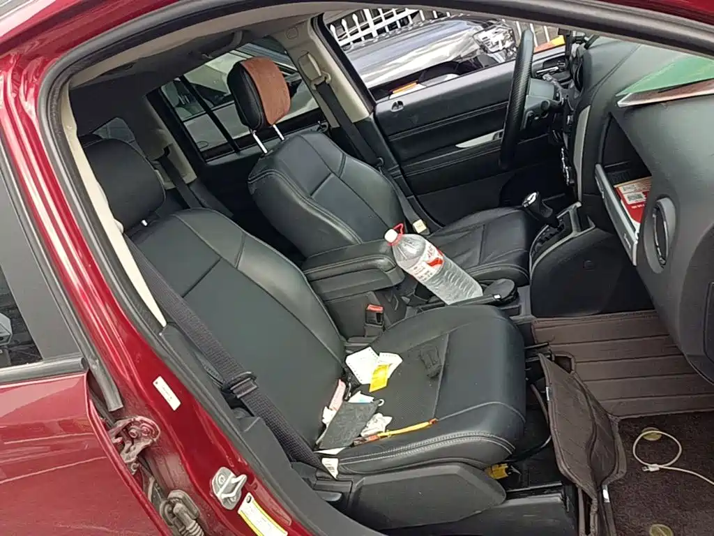Jeep Compass 2014 — фото 25