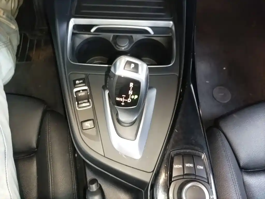 BMW 2 Series 2019 — фото 14