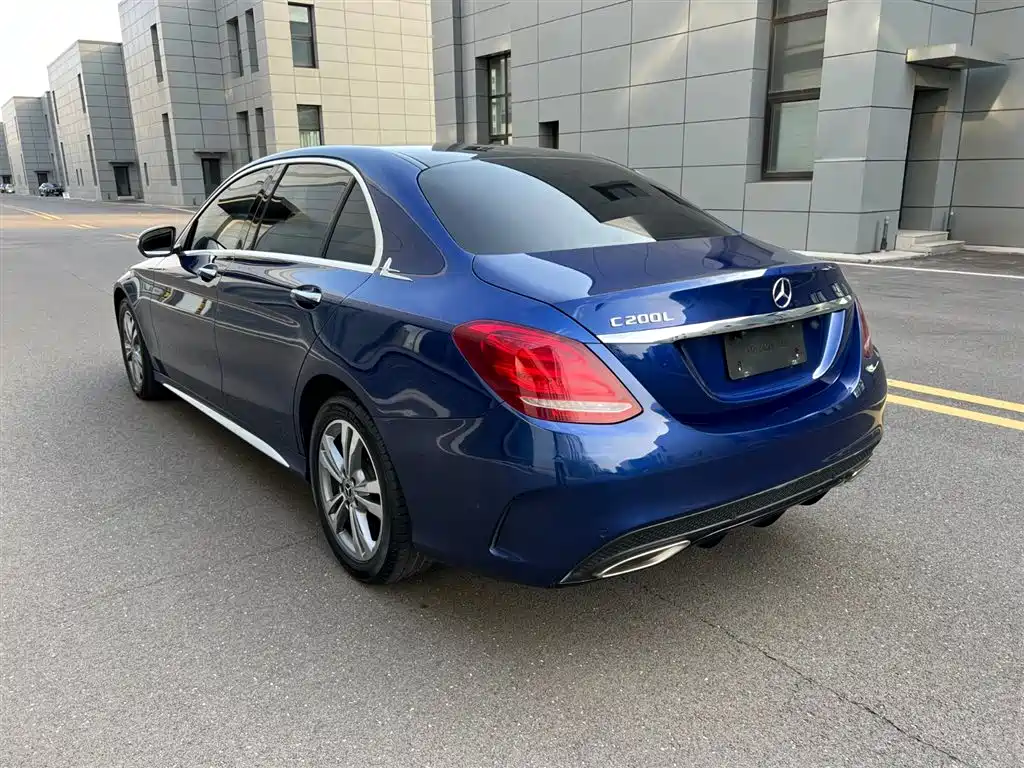 Mercedes-Benz C-Class 2018