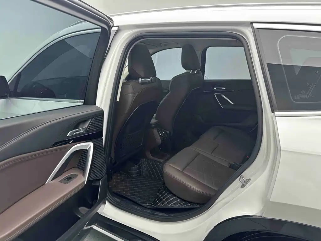 BMW X1 2024 — фото 12