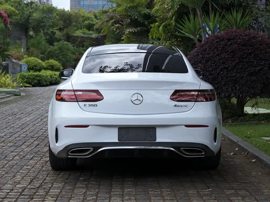 Mercedes-Benz E-Class 2019 — фото 9