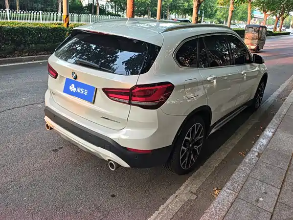 BMW X1 2021