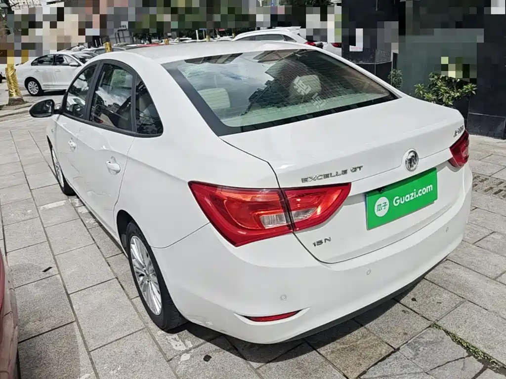 Buick Excelle 2016