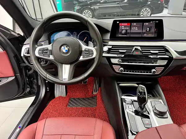 BMW 5 Series 2019