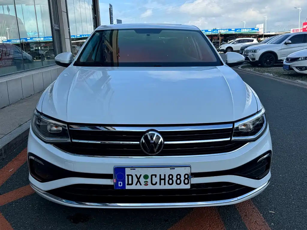 Volkswagen Bora 2023