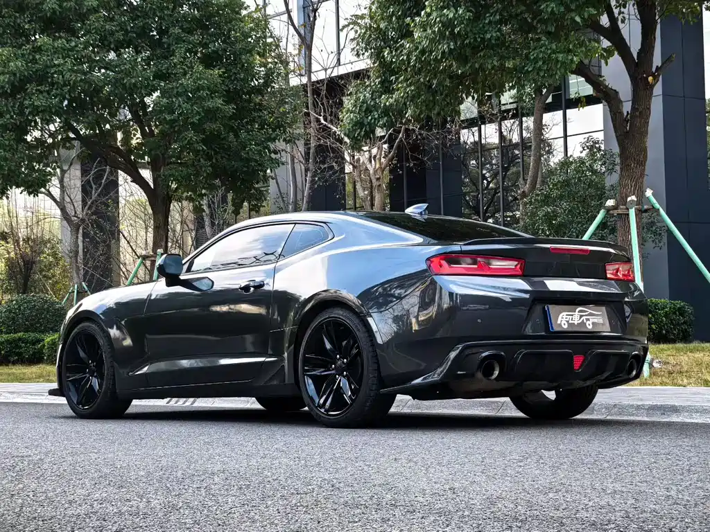 Chevrolet Camaro 2019 — фото 9