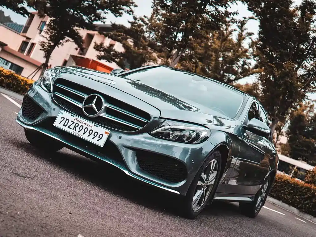 Mercedes-Benz C-Class 2018