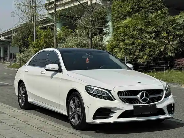 Mercedes-Benz C-Class 2020
