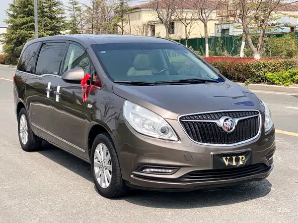 Buick GL8 2017
