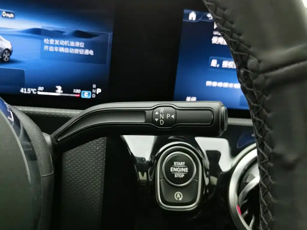 Mercedes-Benz A-Class 2023 — фото 13