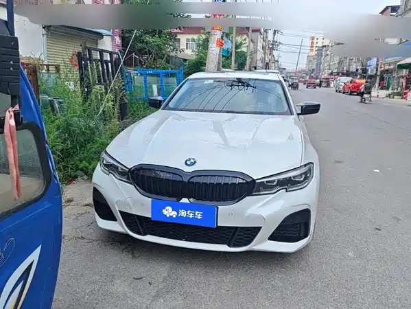 BMW 3 Series 2021