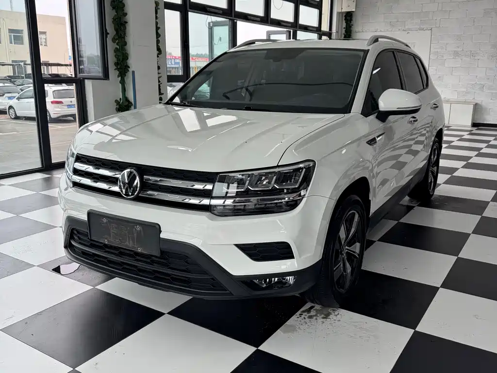 Volkswagen Tharu 2022