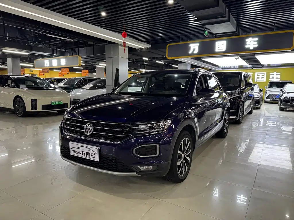 Volkswagen T-Roc 2019 — фото 2