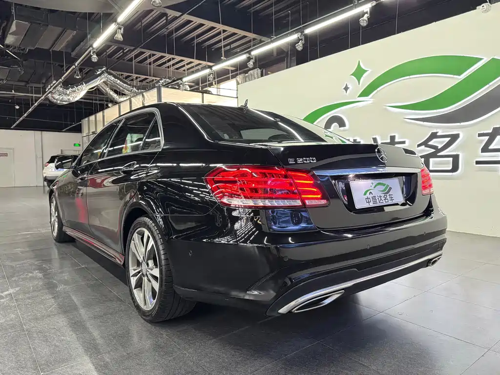 Mercedes-Benz E-Class 2016