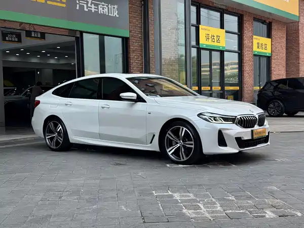 BMW 6 Series GT 2021