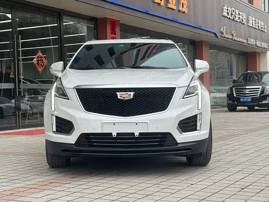 Cadillac XT5 2024 — фото 2