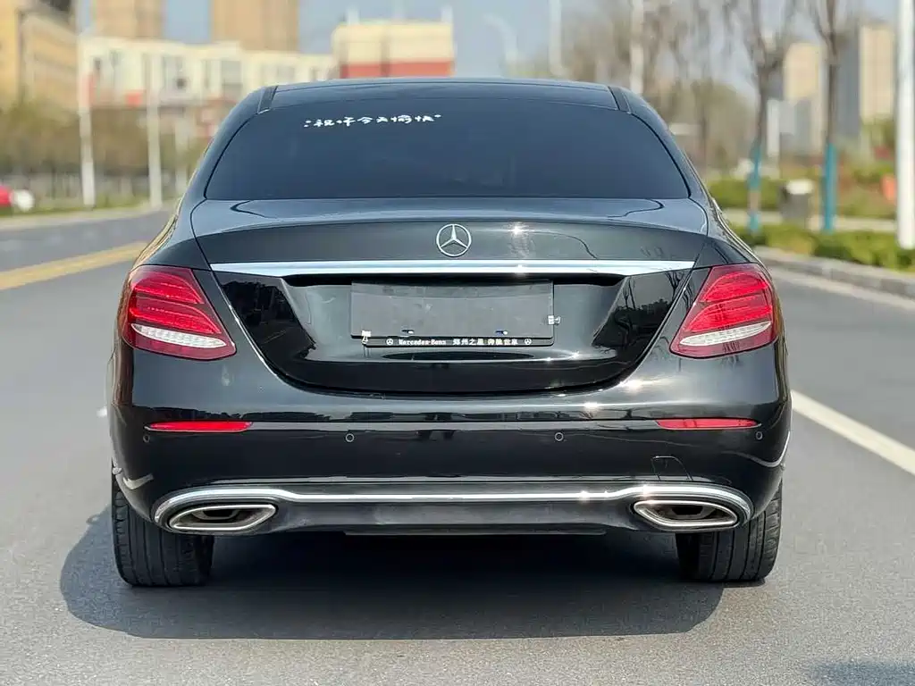 Mercedes-Benz E-Class 2020 — фото 8