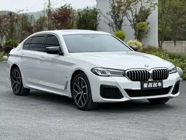 BMW 5 Series 2023