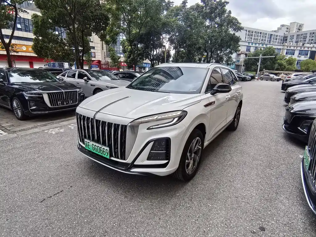 Hongqi HS3 PHEV 2026 — фото 1