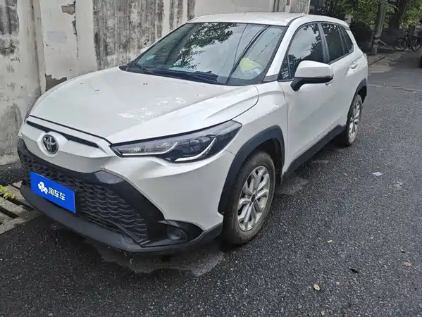 Toyota Frontlander 2024