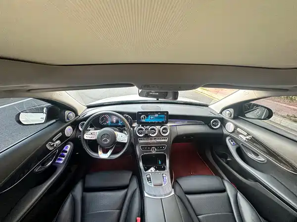Mercedes-Benz C-Class 2021
