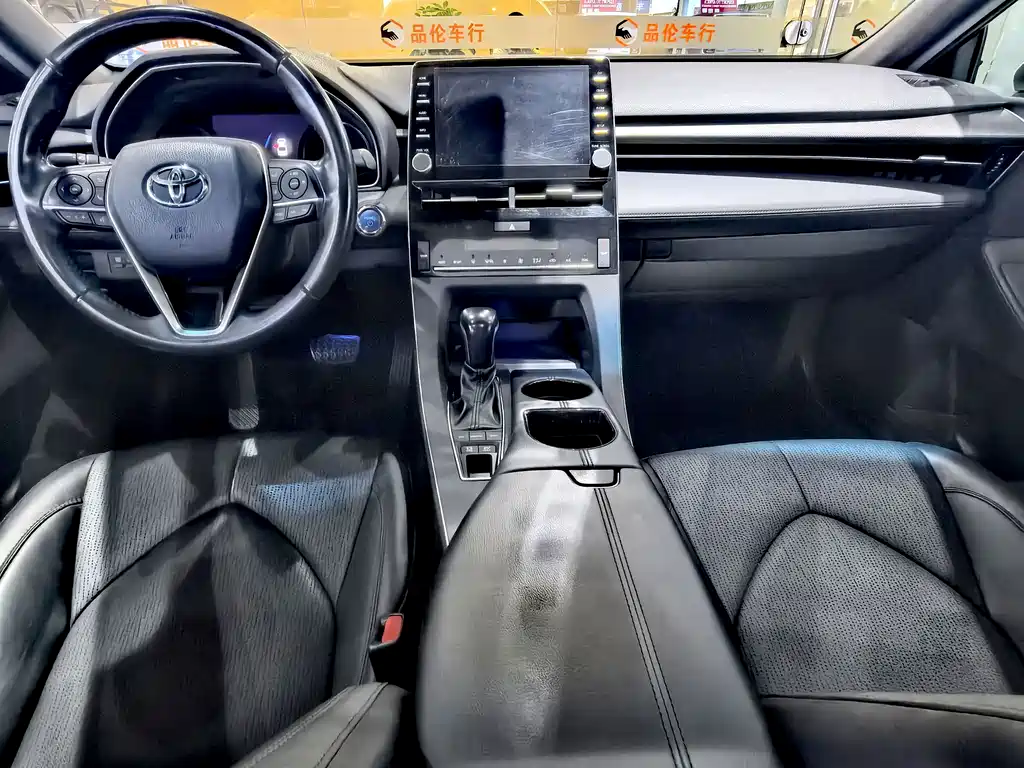 Toyota Avalon 2020 — фото 6