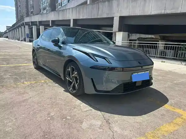Lynk & Co 07 EM-P 2024