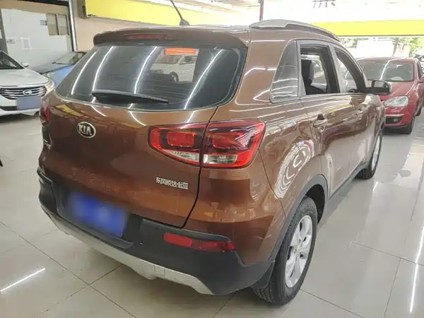 Kia KX3 2015