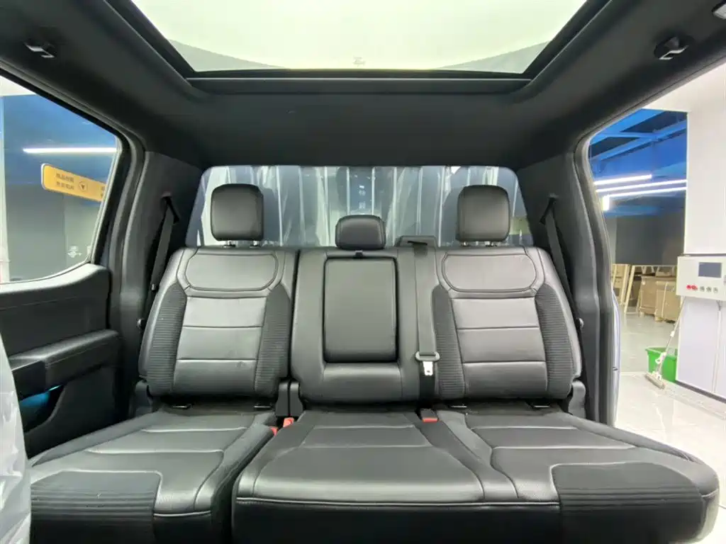 Ford F-150 Raptor — фото 24