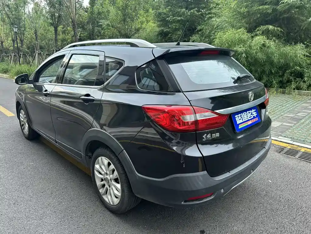 Dongfeng Fengshen AX3 2016 — фото 4