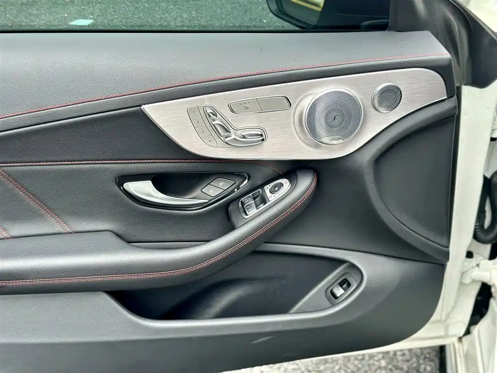 Mercedes-Benz C-Class AMG 2022 — фото 14